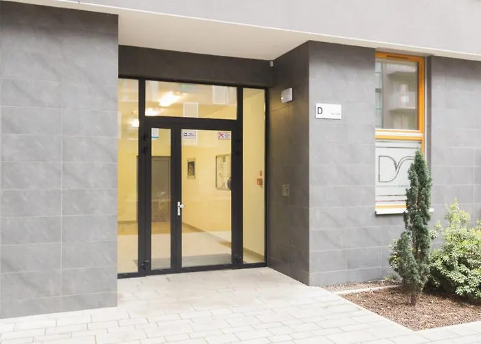 Superior Apartment With Terrace & Free Parking